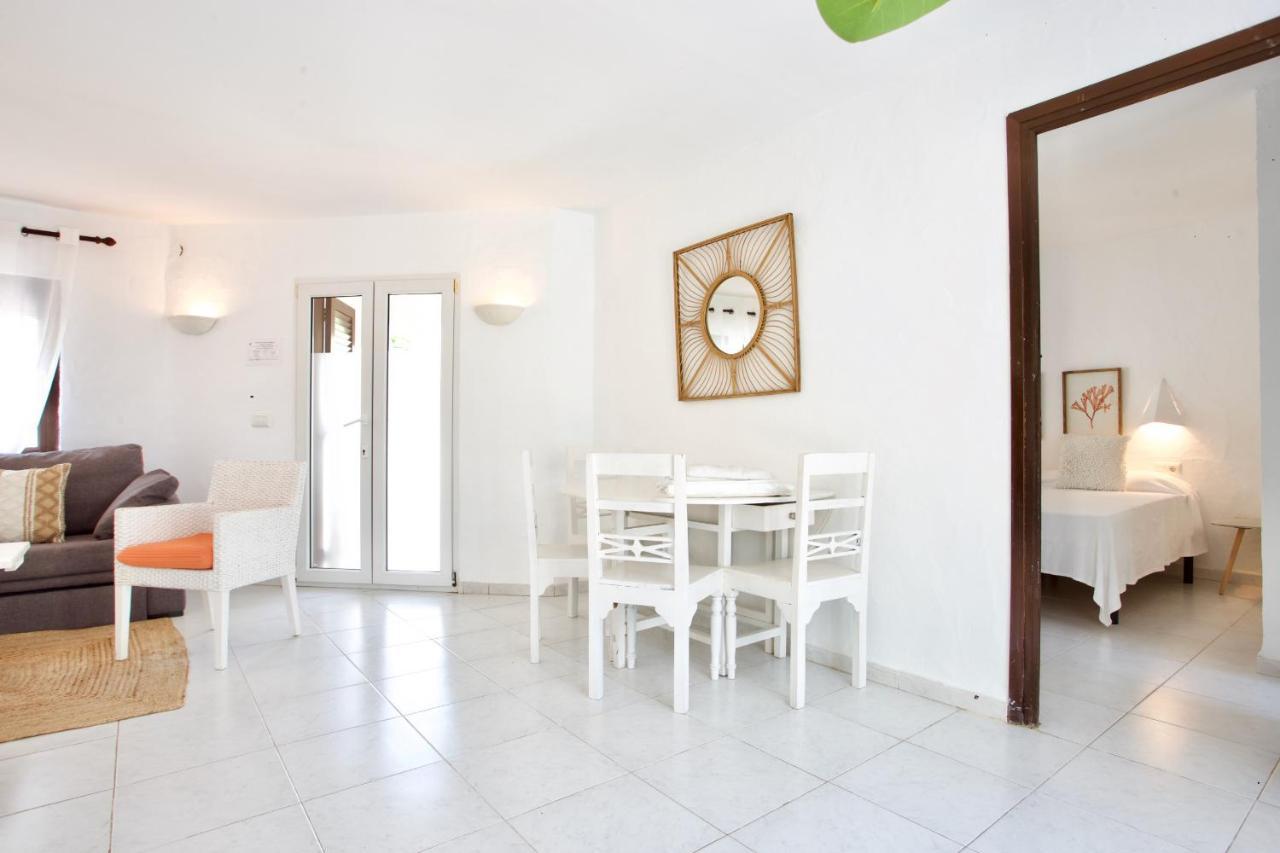 Urbanizacion El Oasis, 20 Villas En 1ª Linea Playa Dénia Exterior foto
