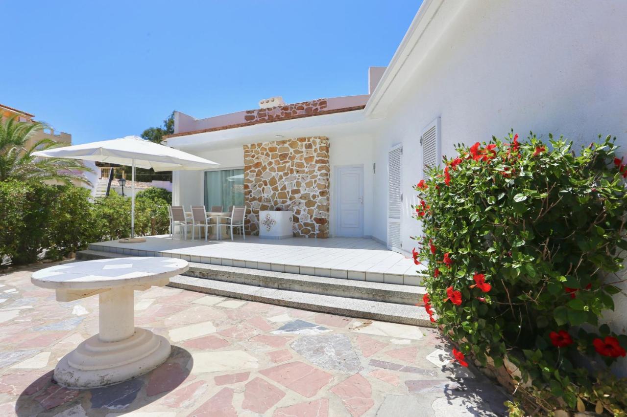 Urbanizacion El Oasis, 20 Villas En 1ª Linea Playa Dénia Exterior foto