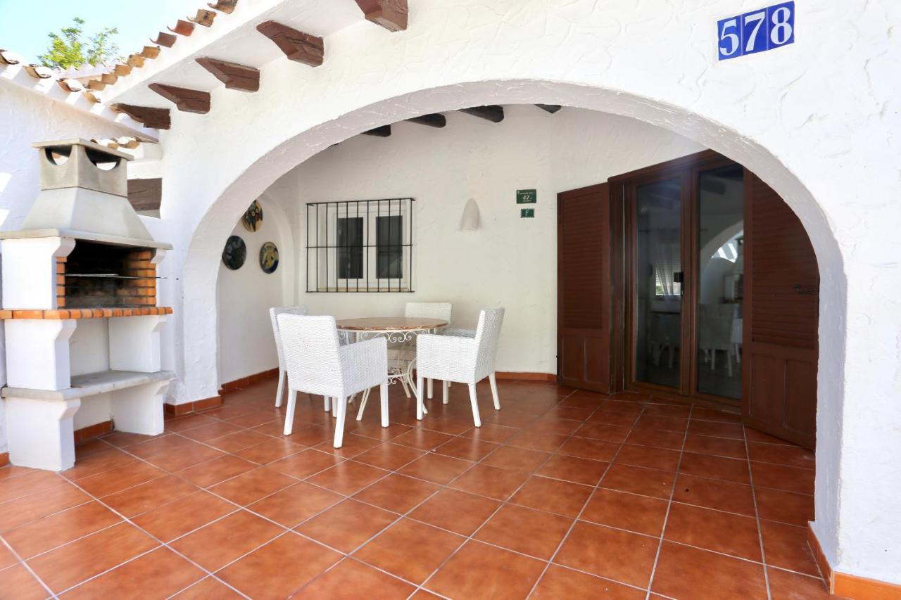Urbanizacion El Oasis, 20 Villas En 1ª Linea Playa Dénia Exterior foto
