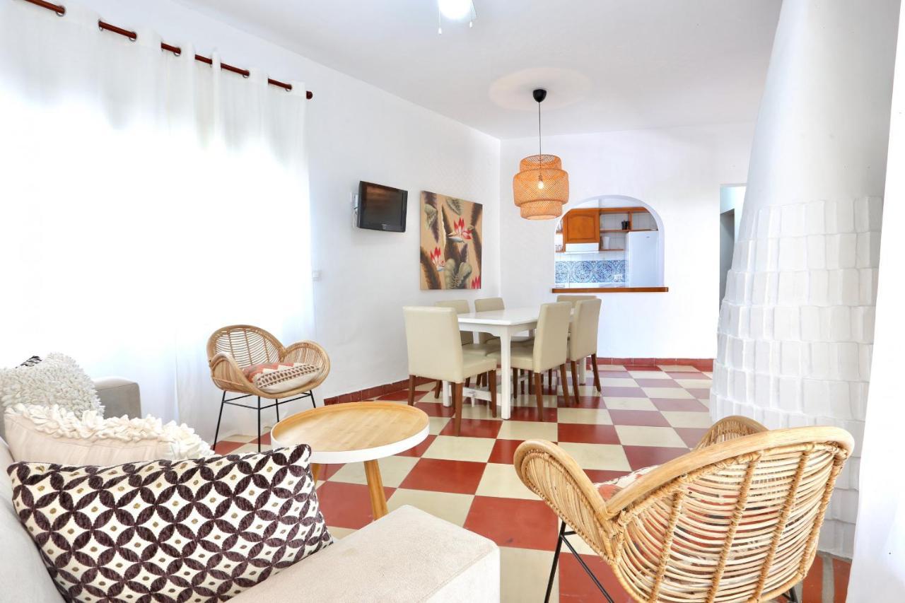 Urbanizacion El Oasis, 20 Villas En 1ª Linea Playa Dénia Exterior foto