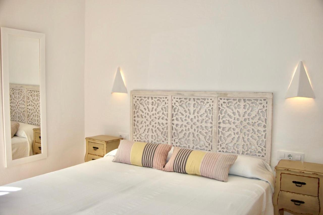 Urbanizacion El Oasis, 20 Villas En 1ª Linea Playa Dénia Exterior foto
