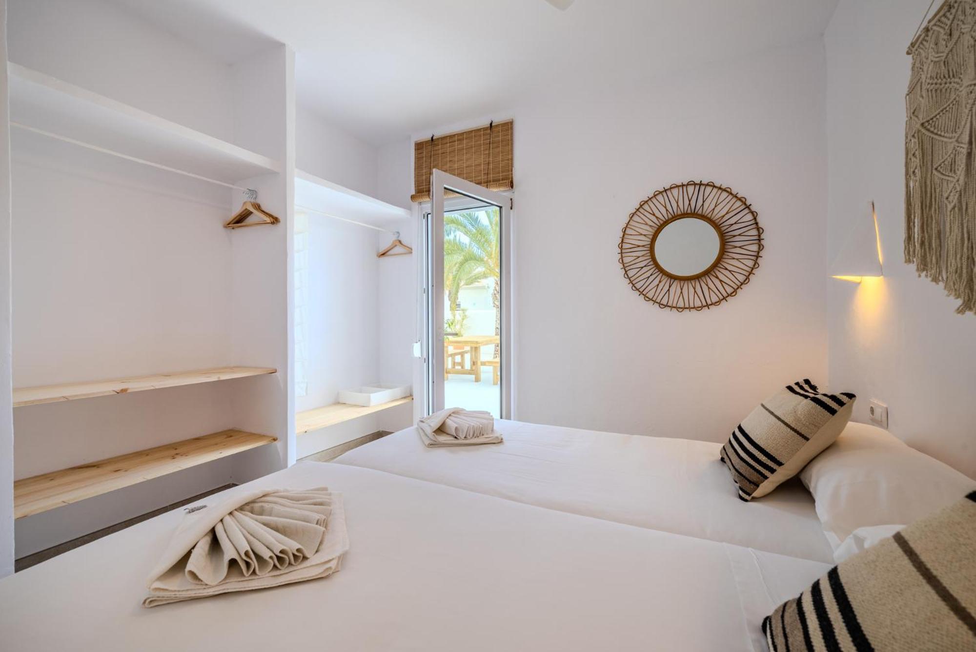 Urbanizacion El Oasis, 20 Villas En 1ª Linea Playa Dénia Zimmer foto